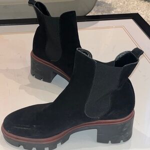Antonio de faria size 9 black suede boots